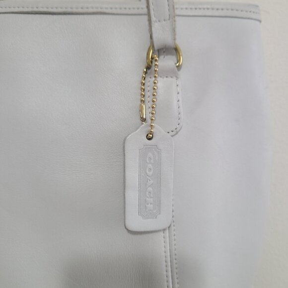 Coach Medium Framed Pouch Bag white leather - Picture 3 of 10
